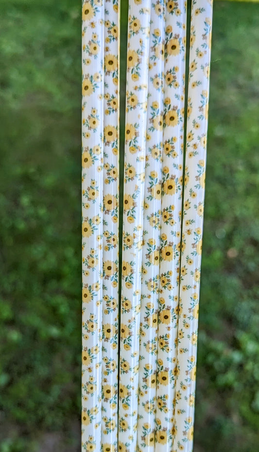 White Sunflower Straw