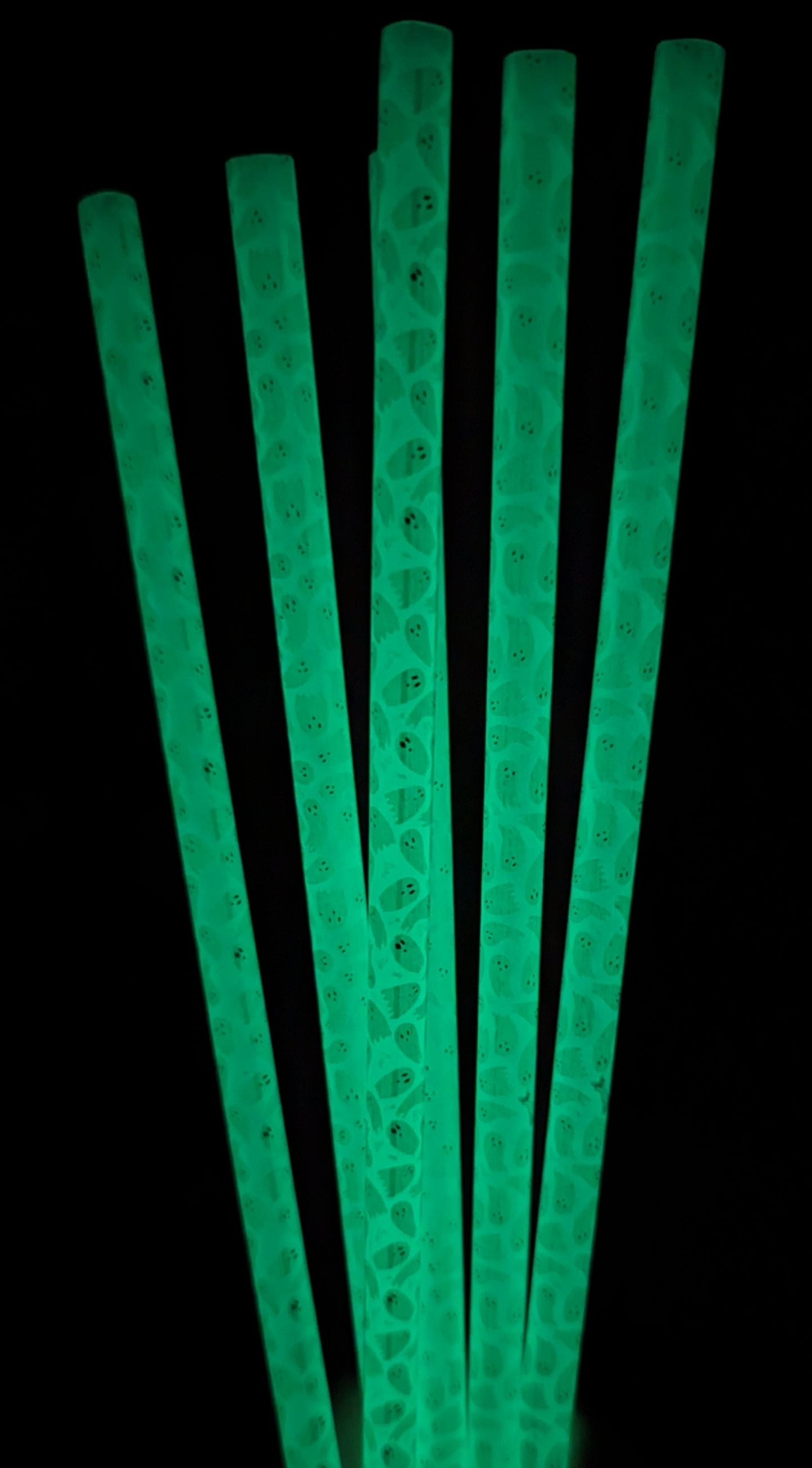 Glow in the Dark Ghostie Straw